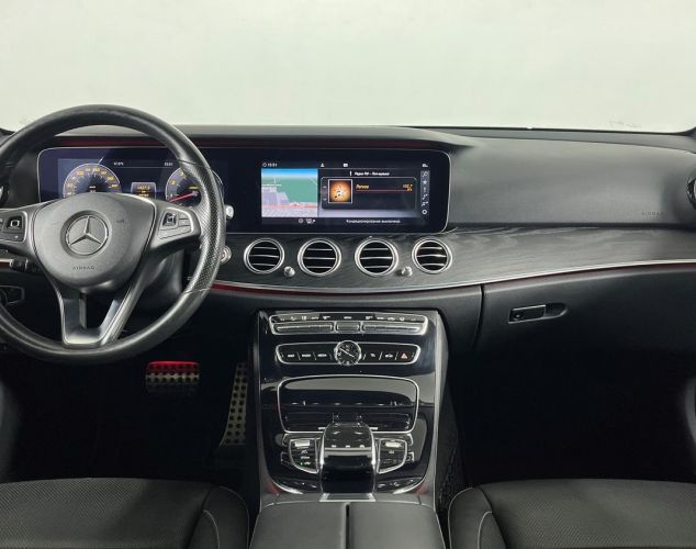 Mercedes-Benz E-Класс  