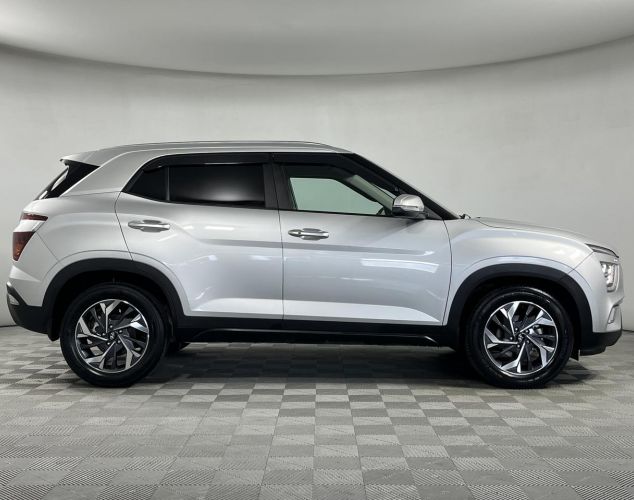 Hyundai Creta  Lifestyle+Premium music+Winter+Advanced