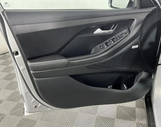 Hyundai Creta  Lifestyle+Premium music+Winter+Advanced