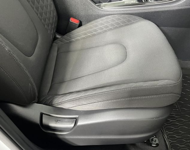 Hyundai Creta  Lifestyle+Premium music+Winter+Advanced