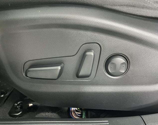 Hyundai Creta  Lifestyle+Premium music+Winter+Advanced