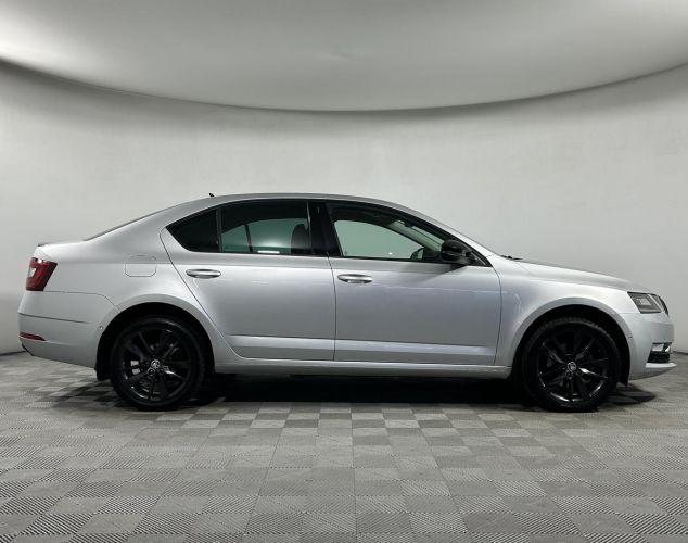 SKODA Octavia  Style Plus
