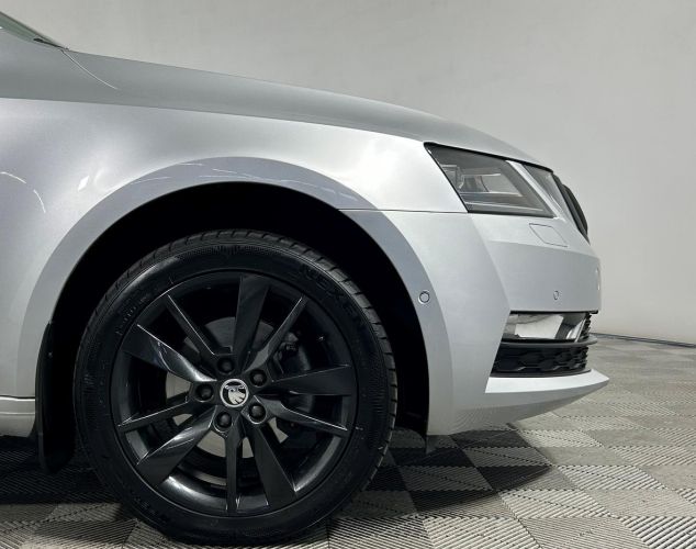SKODA Octavia  Style Plus
