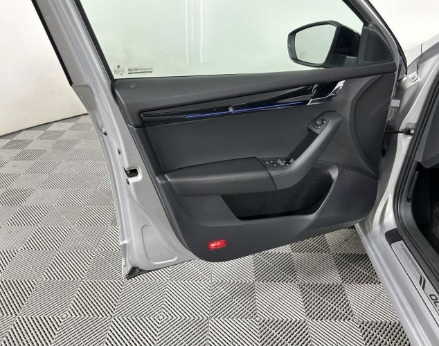 SKODA Octavia  Style Plus