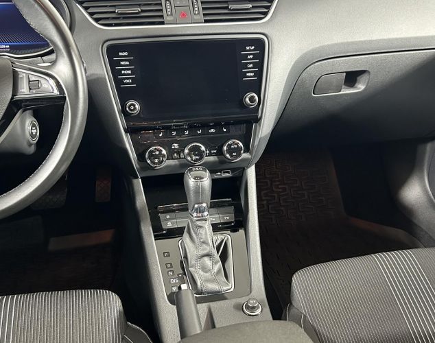 SKODA Octavia  Style Plus