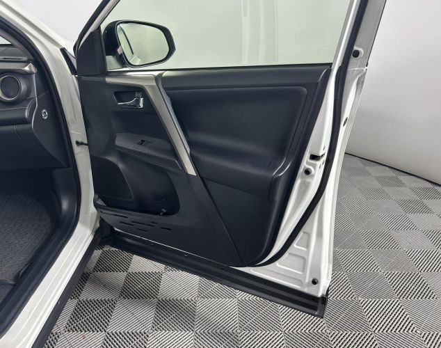 Toyota RAV4  Elegance