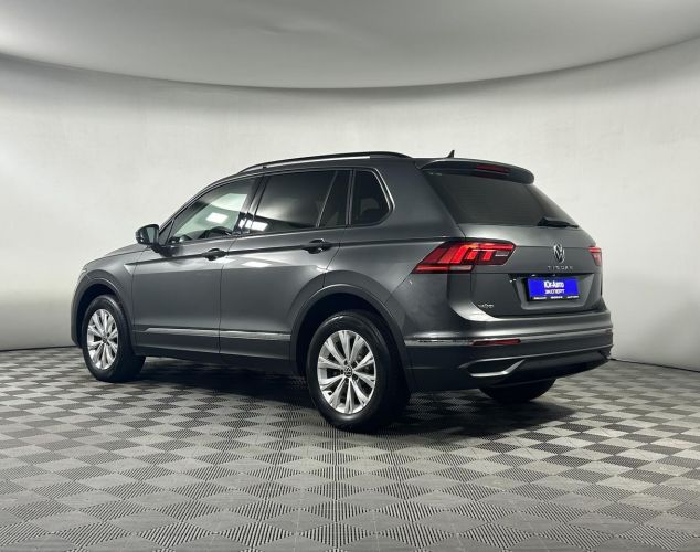 Volkswagen Tiguan  Respect
