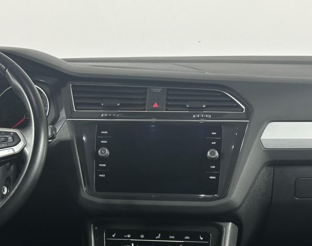 Volkswagen Tiguan  Respect