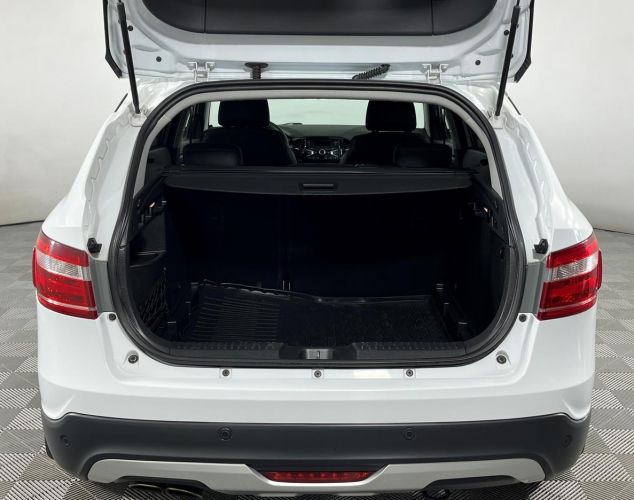 LADA (ВАЗ) Vesta  Luxe + P3 + R16