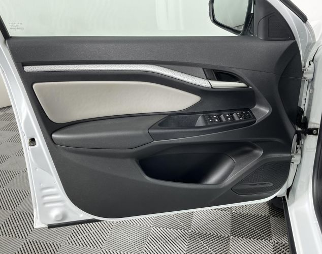 LADA (ВАЗ) Vesta  Luxe + P3 + R16