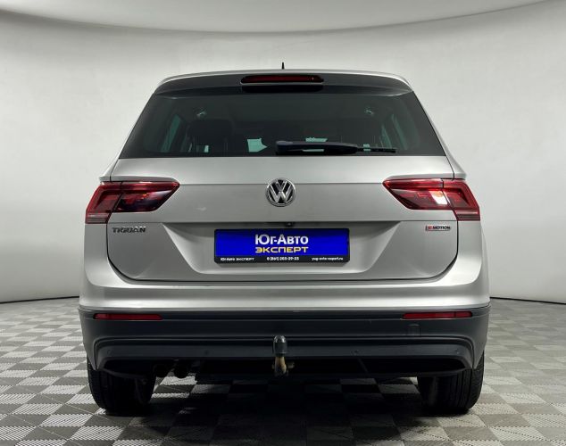 Volkswagen Tiguan  Status Plus