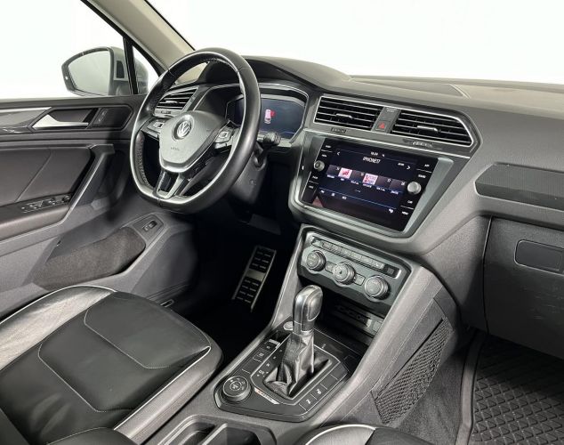 Volkswagen Tiguan  Status Plus
