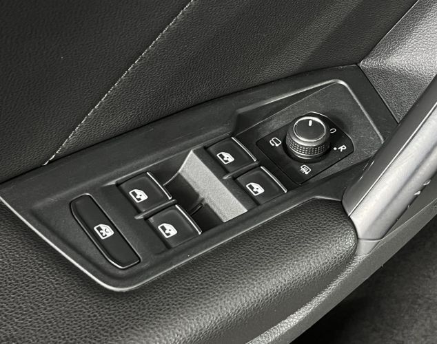 Volkswagen Tiguan  Status Plus