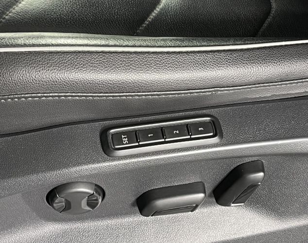 Volkswagen Tiguan  Status Plus