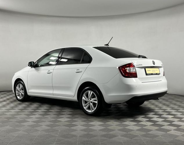 ŠKODA Rapid  Ambition