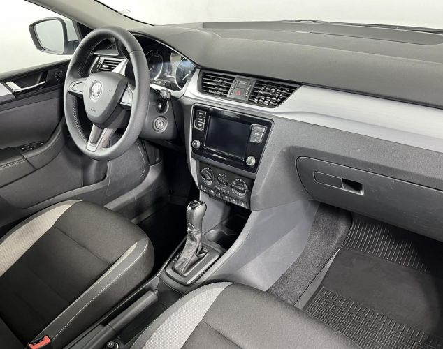 ŠKODA Rapid  Ambition