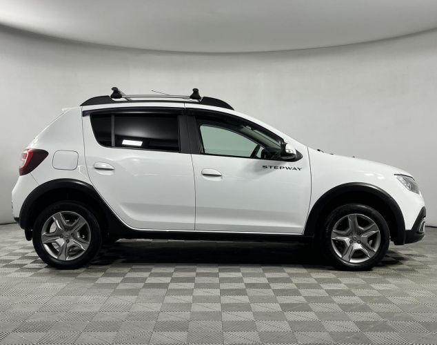 Renault Sandero  Life