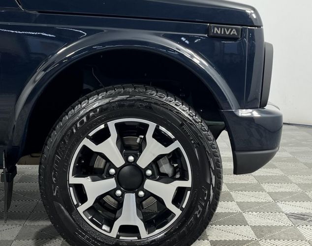 LADA (ВАЗ) Niva (4x4)  