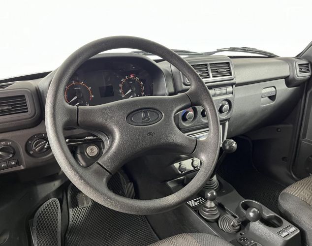 LADA (ВАЗ) Niva (4x4)  