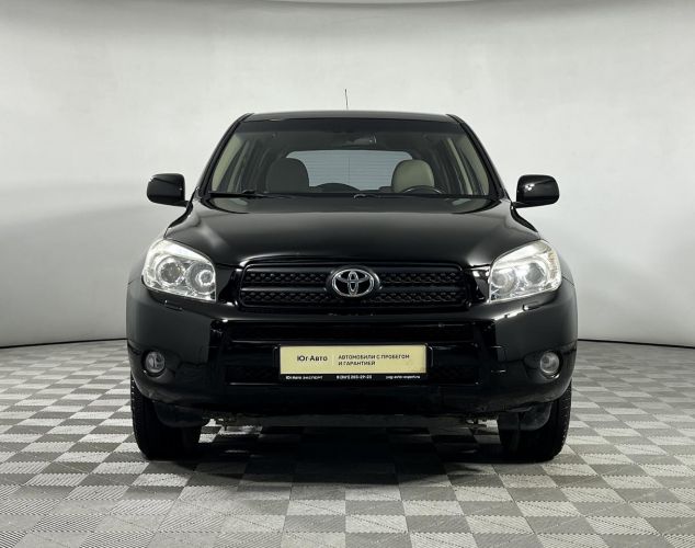 Toyota RAV4  Луна