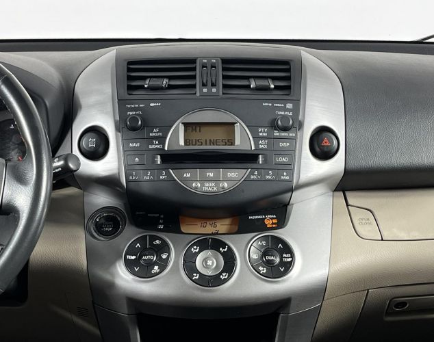 Toyota RAV4  Луна