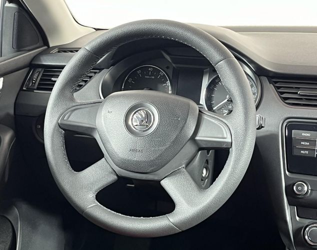 SKODA Octavia  Ambition