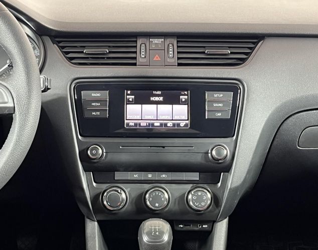 SKODA Octavia  Ambition