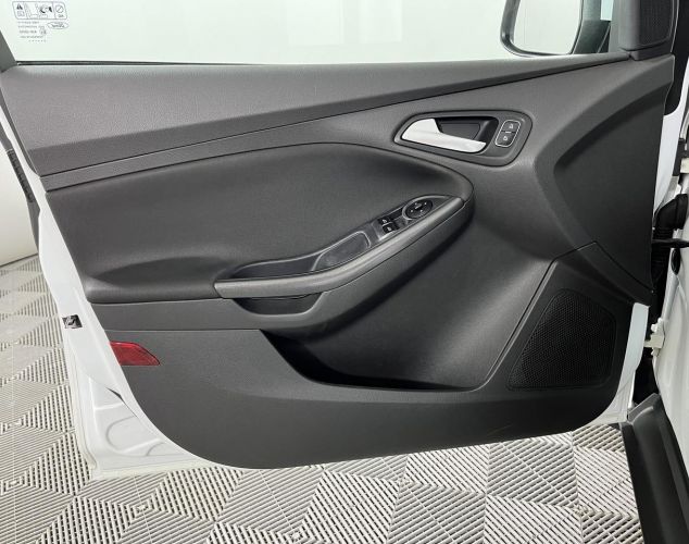 Ford Focus  SYNC Edition