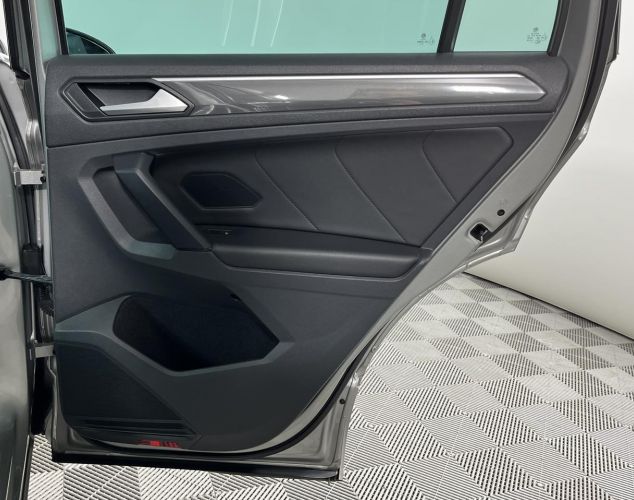 Volkswagen Tiguan  Sportline