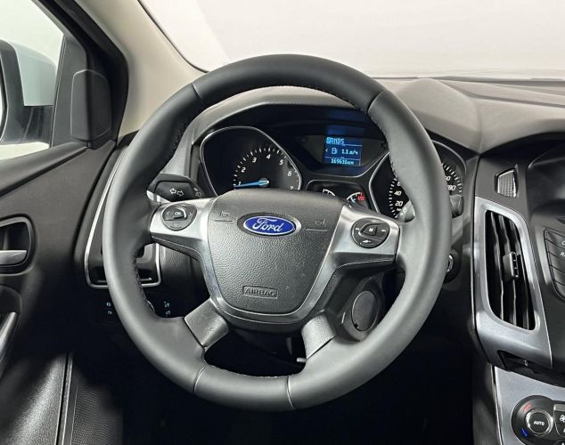 Ford Focus  SYNC Edition