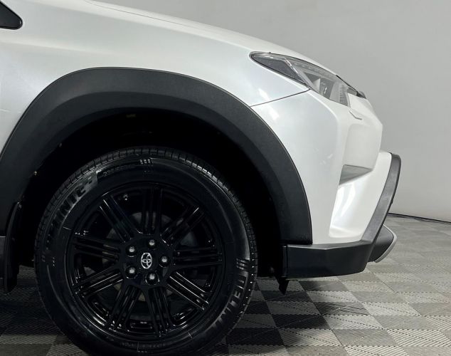 Toyota RAV4  Adventure