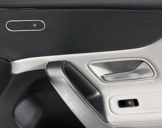 Mercedes-Benz A-Класс  