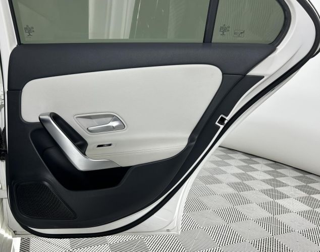 Mercedes-Benz A-Класс  