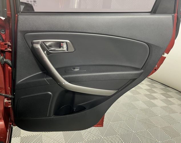 FAW Besturn X80  COMFORT