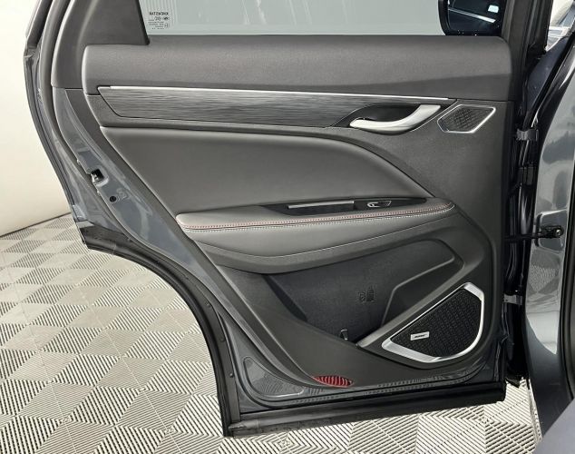 Knewstar 001 (G11)  Flagship Sport