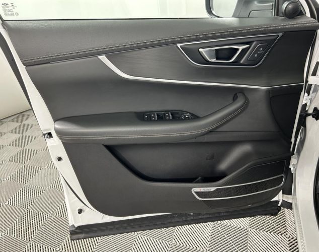 CHERY Tiggo 8  Prestige