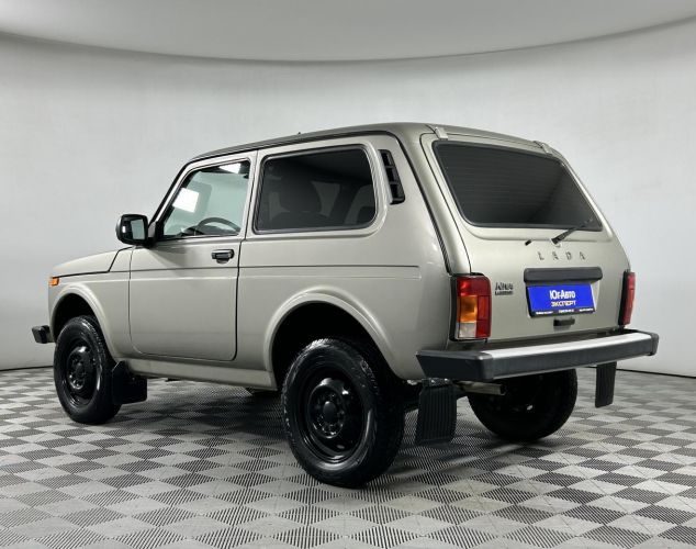 LADA (ВАЗ) Niva (4x4)  