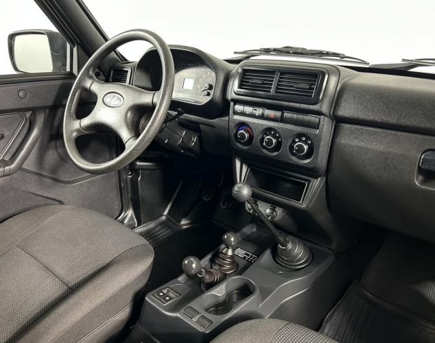 LADA (ВАЗ) Niva (4x4)  