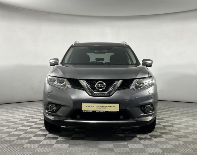 Nissan X-Trail  SE