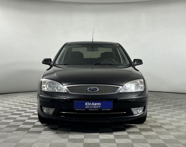 Ford Mondeo  Base