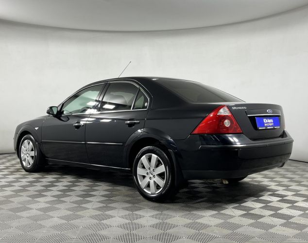 Ford Mondeo  Base