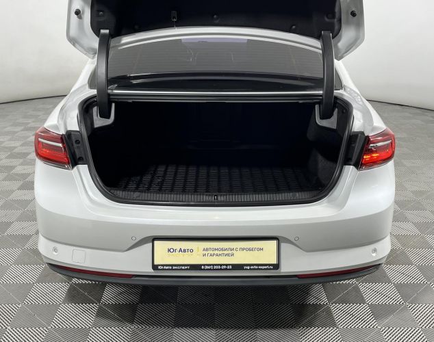 Renault Samsung SM6  Базовая