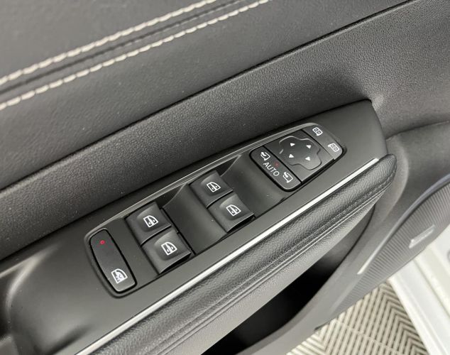 Renault Samsung SM6  Базовая