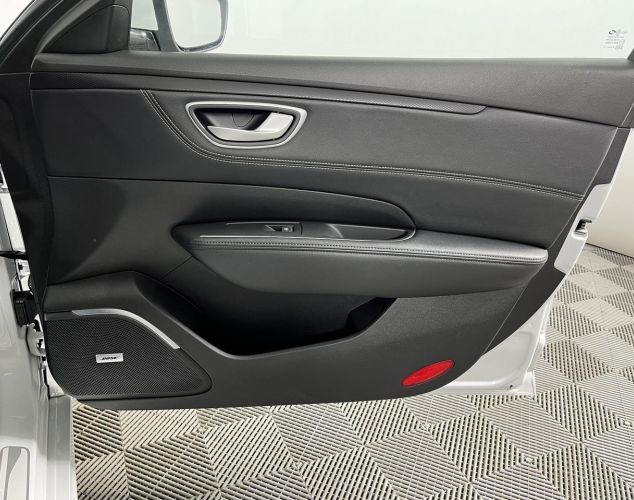 Renault Samsung SM6  Базовая