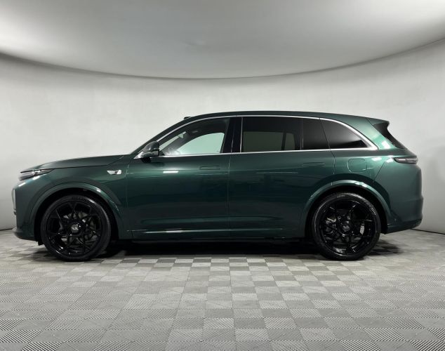 LiXiang (Li Auto) L7  