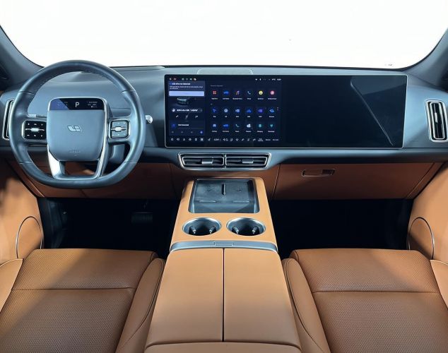 LiXiang (Li Auto) L7  