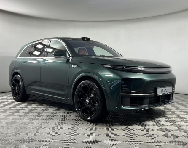 LiXiang (Li Auto) L7  