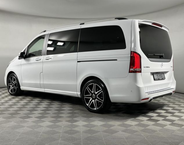 Mercedes-Benz V-Класс  AMG Line V220 d