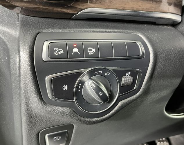 Mercedes-Benz V-Класс  AMG Line V220 d