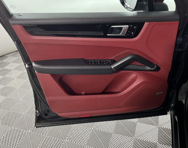 Porsche Cayenne  Cayenne